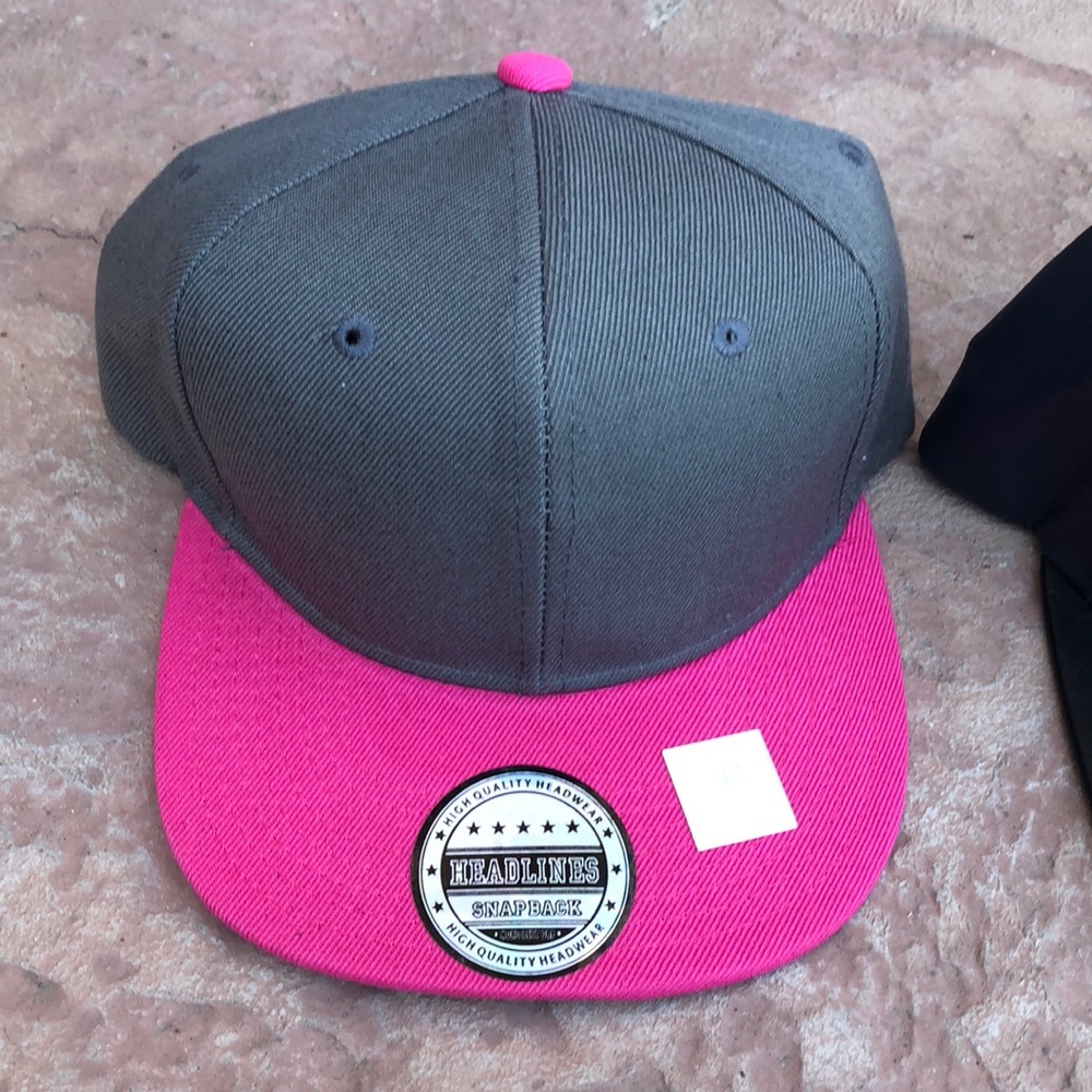 Snap back - Picture 4 of 4